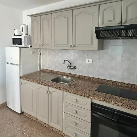 Lovely 2 Bedroom In Americas K202 * Los Cristianos (Tenerife)