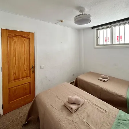 Lovely 2 Bedroom In Americas K202