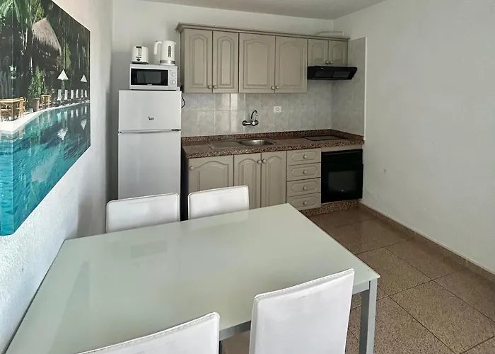 Lovely 2 Bedroom In Americas K202 *