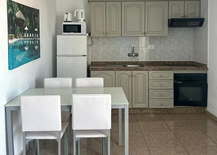 公寓 Lovely 2 Bedroom In Americas K202 *