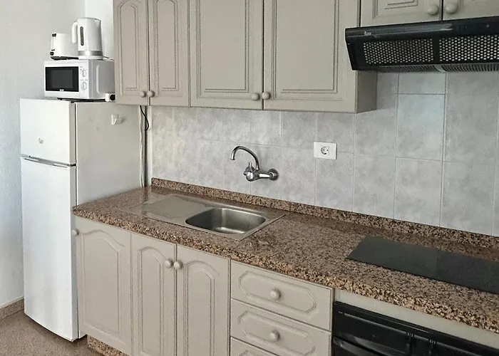 Lovely 2 Bedroom In Americas K202 * Los Cristianos (Tenerife)