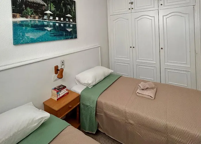 Lovely 2 Bedroom In Americas K202